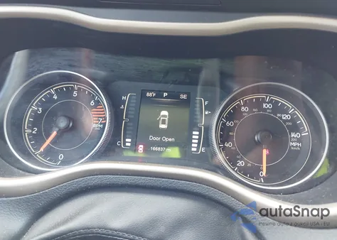 2016 Jeep Cherokee Latitude из США, поврежденный, VIN 1C4PJLCB5GW190699